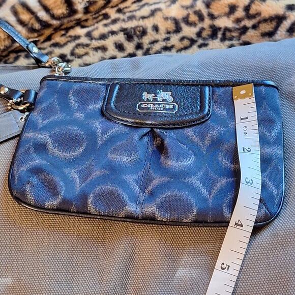 Coach Wristlet Navy Black Gray Logo 6.5" x 4" Clutch Classic Going Out Evening - Picture 6 of 7